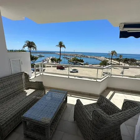 Puerto Front Line With Sea Views Apartman Estepona